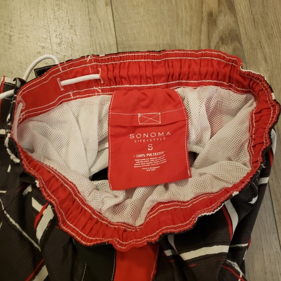 MENS SMALL SONOMA BATHING SUIT - Picture 4 of 4